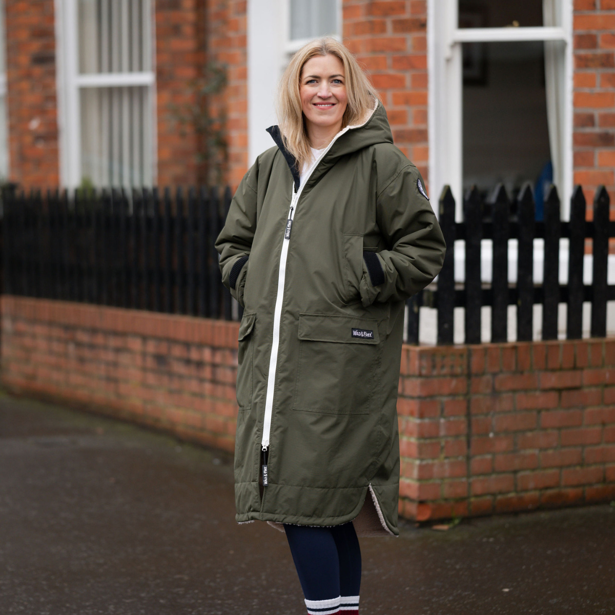 Raincoat & Changing Robe in One - The Classic Cobe Olive Green