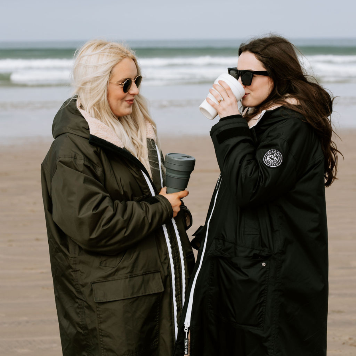 Raincoat & Changing Robe in One - The Classic Cobe Black