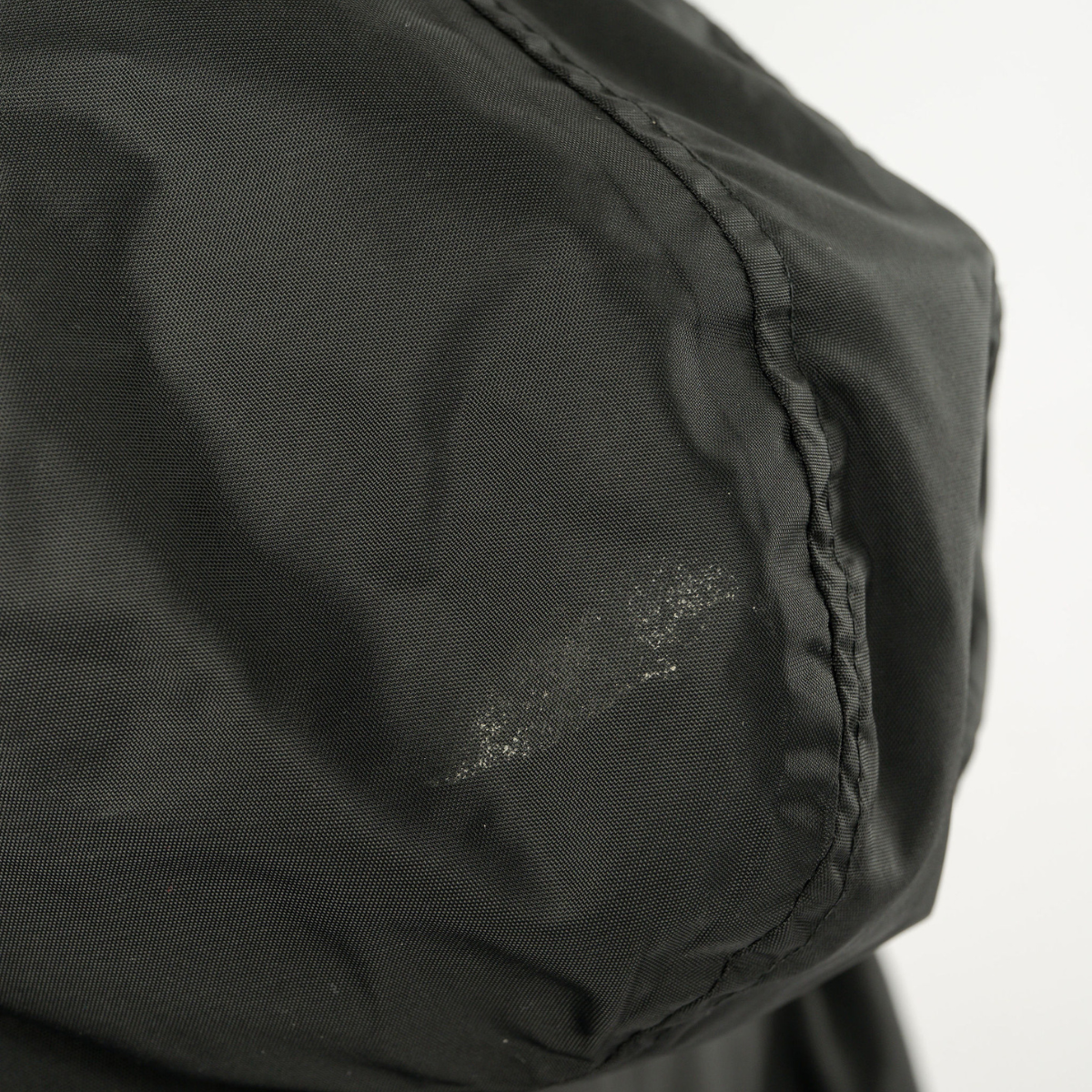 Perfectly Imperfect - Preloved Small Black Classic Cobe