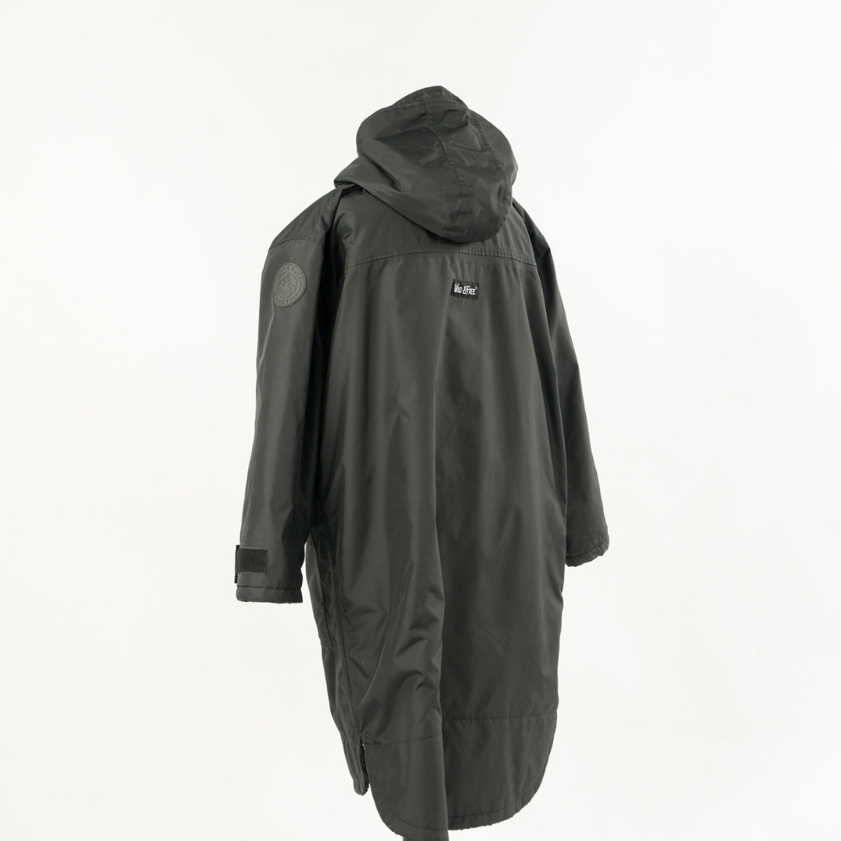 Photoshoot and Preloved Sample - Small Black Black Edition Cobe