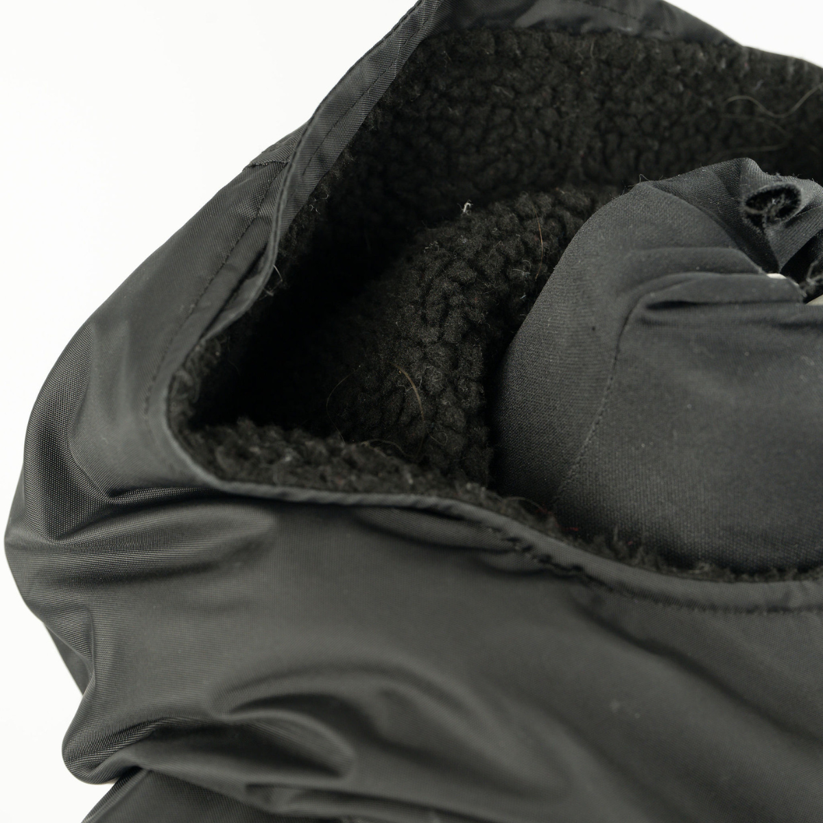 Photoshoot and Preloved Sample - Small Black Black Edition Cobe