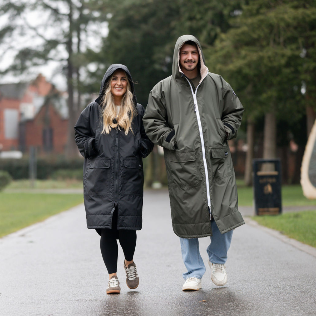 Photoshoot and Preloved Sample - Small Black Black Edition Cobe