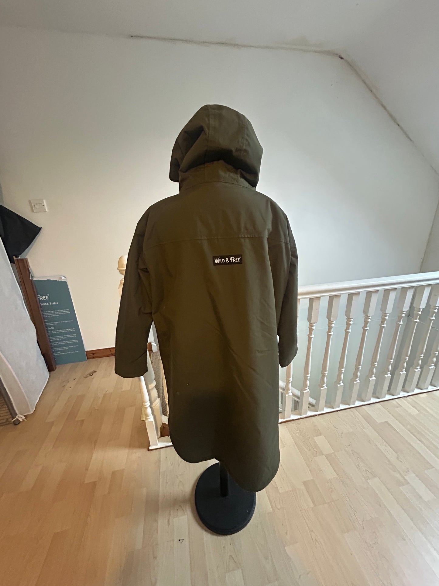 Perfectly Imperfect - Preloved XS Classic Greeen Cobe