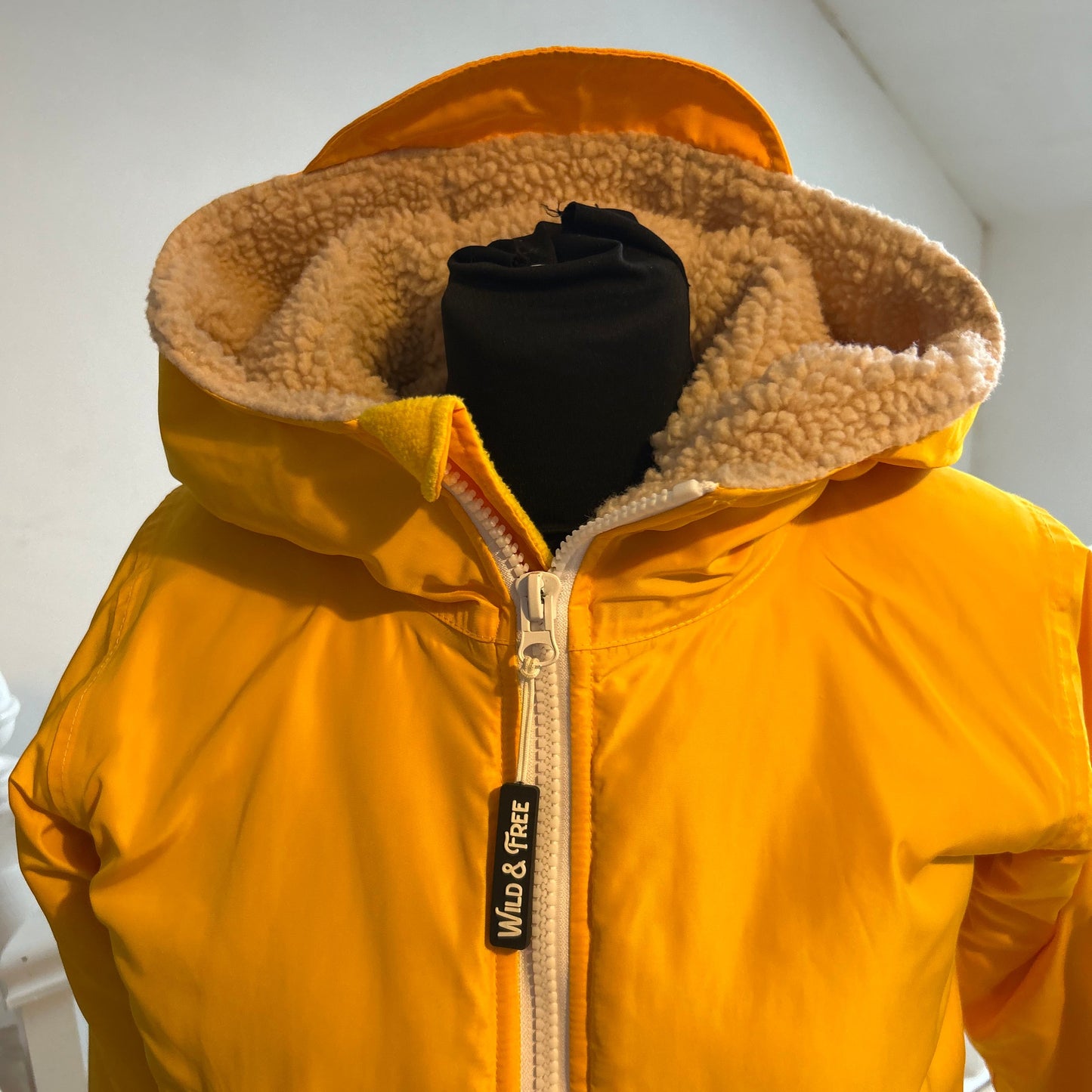 Yellow Kids Cobe early edition